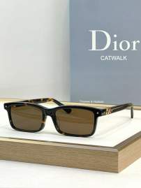 Picture of Dior Sunglasses _SKUfw76161303fw